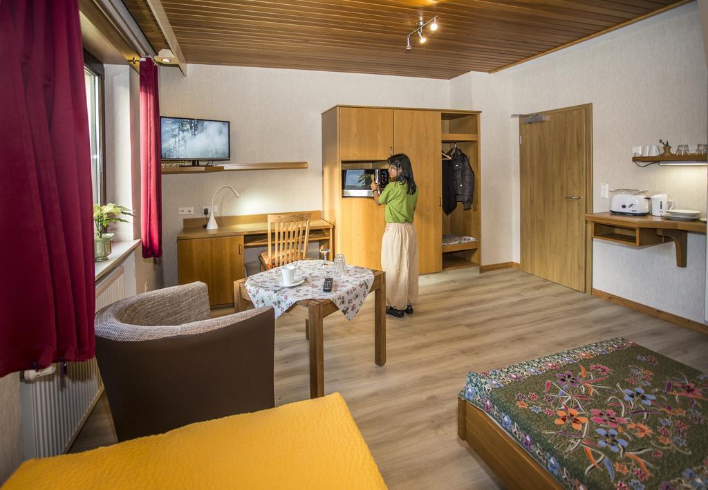 Appartement Boardinghouse Remchingen Baan Arun Extérieur photo
