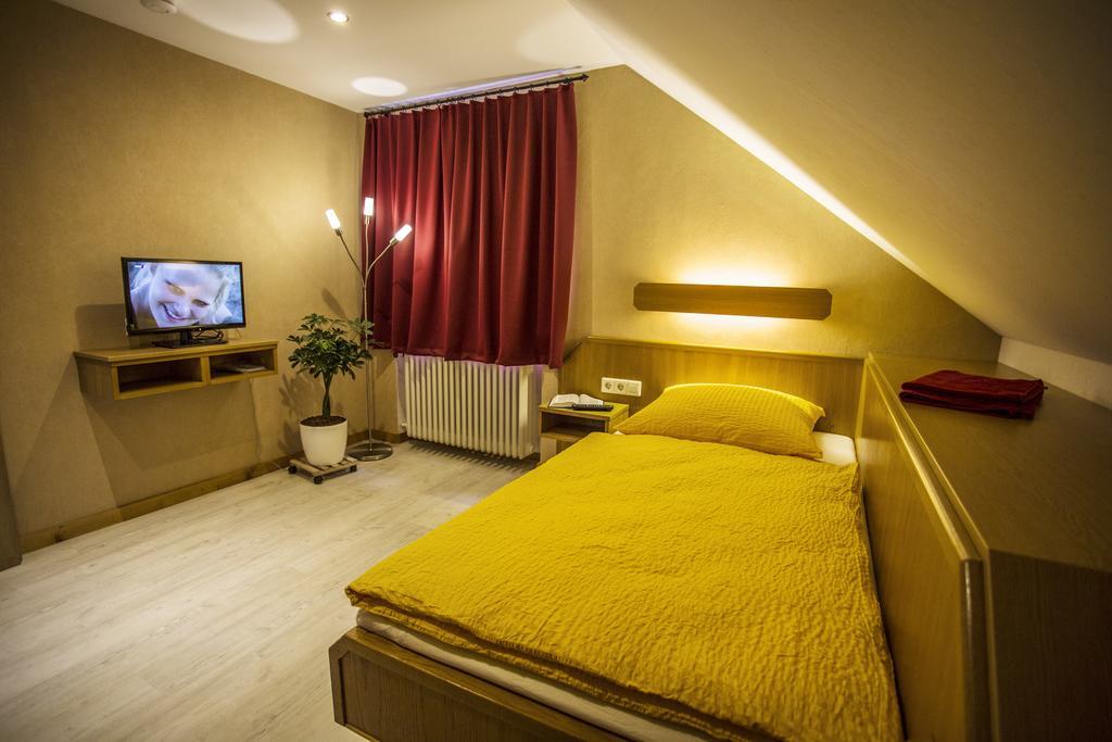 Appartement Boardinghouse Remchingen Baan Arun Extérieur photo