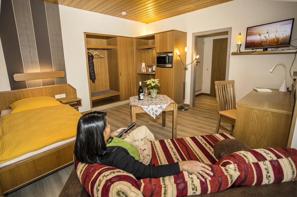 Appartement Boardinghouse Remchingen Baan Arun Extérieur photo